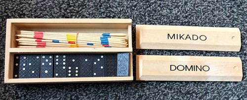 Domino mikado - &,
